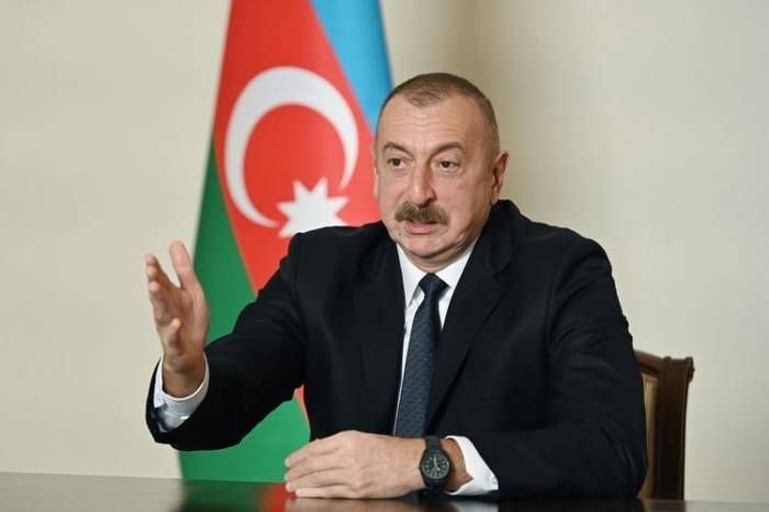 Ильхам Алиев поздравил азербайджанский народ с освобождением Лачина
