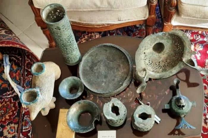 Иранские археологи обнаружили артефакты эпохи Сельджукидов и Сафавидов