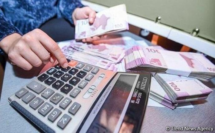 Кредитование промышленности в Азербайджане выросло
