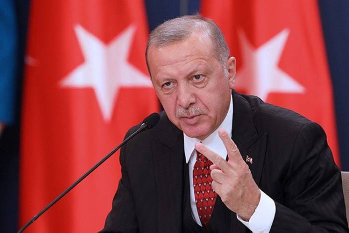 Эрдоган отметил усилия России по урегулированию в Карабахе
