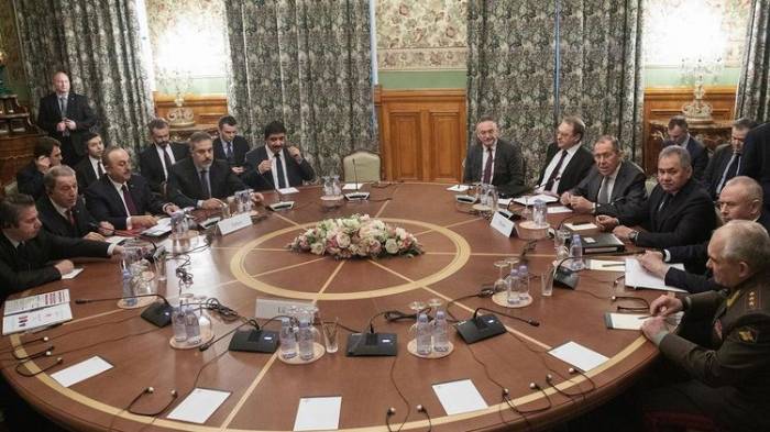 Делегации Москвы и Анкары продолжат завтра переговоры по Карабаху
