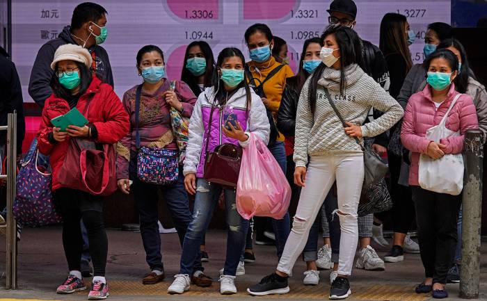 Власти Гонконга будут выплачивать по $645 малоимущим, зараженным коронавирусом