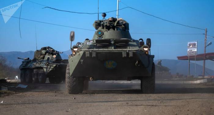 Военные в Узбекистане осваивают управление российскими БТР
