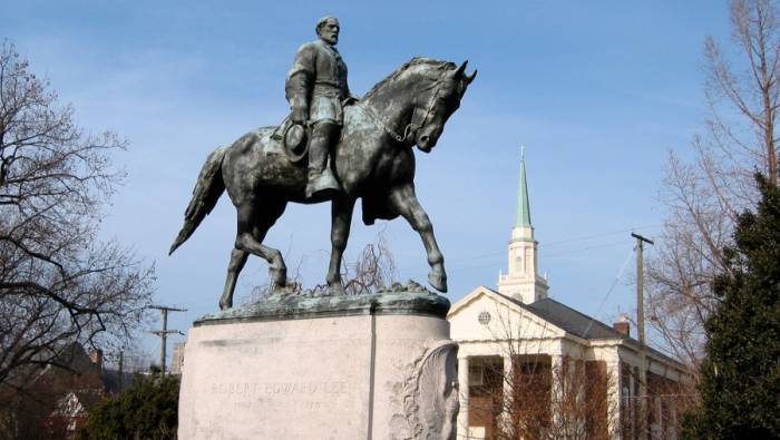 В Конгрессе США демонтировали статую генерала конфедератов Роберта Ли
