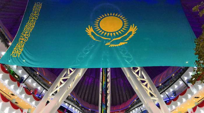 В Казахстане отмечается День первого президента
