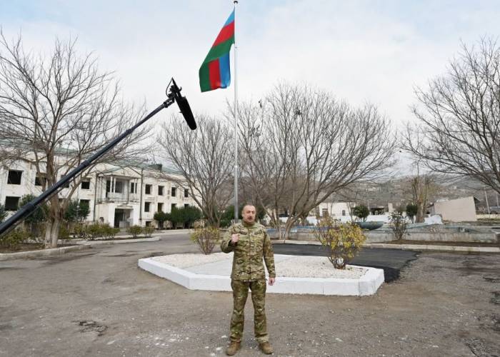 Ильхам Алиев: В высших военных школах самых развитых стран изучаются боевая тактика Азербайджана