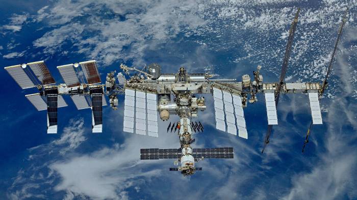 Космонавты заявили о продолжающейся утечке воздуха на МКС