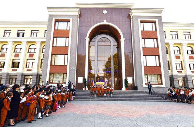 Россия потратит $30 млн на строительство русских школ в Таджикистане
