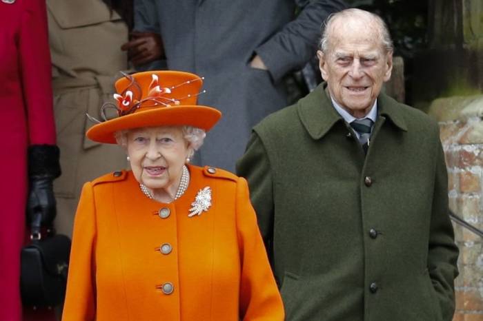 Елизавета II и ее супруг могут привиться от коронавируса в ближайшие недели