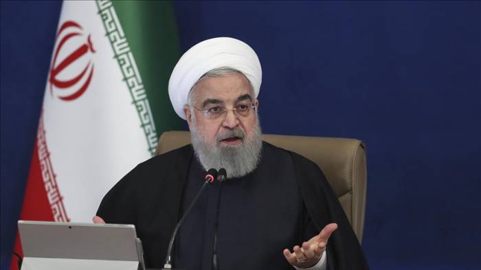 Рухани: Иран намерен стать "глобальной нефтяной державой"

