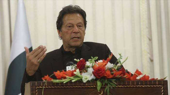 Премьер Пакистана предложил план преодоления пандемии
