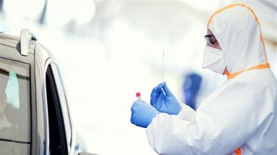 В Британии выявили более 25 тысяч случаев COVID-19 за сутки