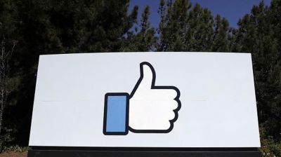 В США иски против Facebook одновременно выдвинули 40 штатов
