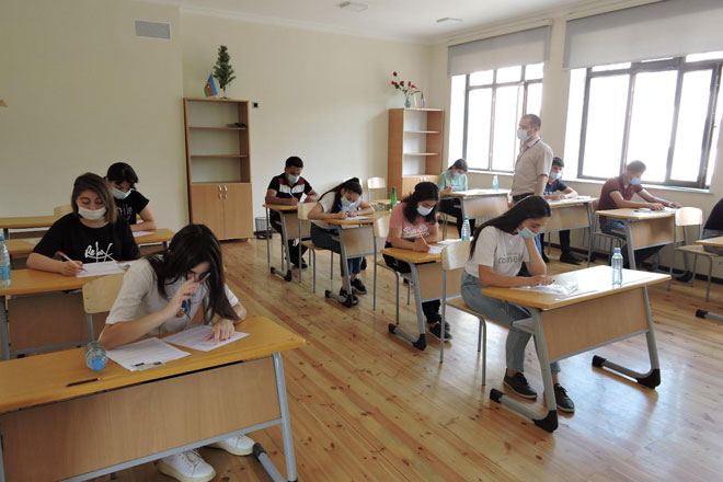 В Азербайджане вступительные экзамены в колледжи будут проводиться в один этап