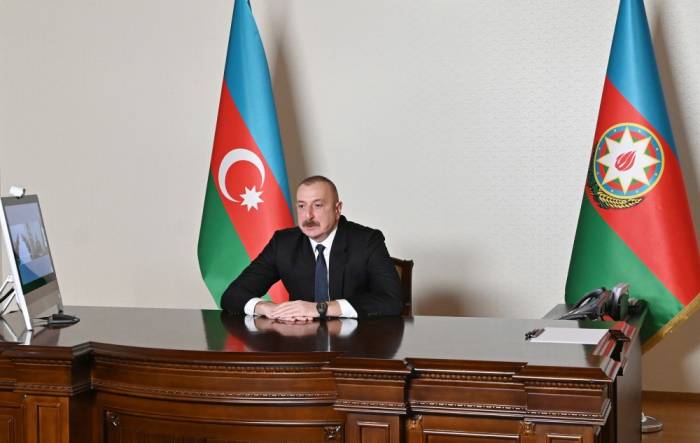 Ильхам Алиев встретился с заместителем председателя Правительства РФ