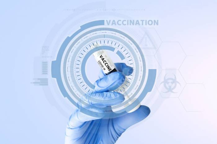 Эксперты рассказали о побочных эффектах второй дозы вакцины от COVID-19
