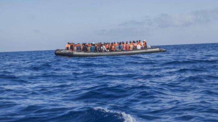 Во Франции спасли 24 мигранта, пытавшихся на лодках пересечь Ла-Манш