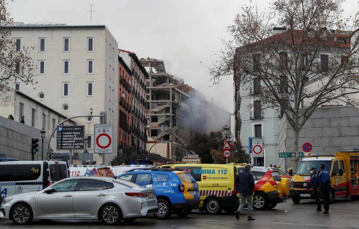 В здании в центре Мадрида произошел взрыв