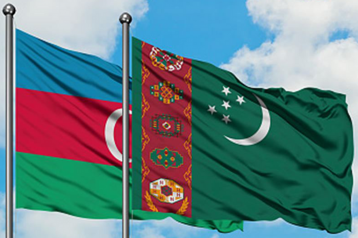 Гурбангулы Бердымухамедов назвал взаимодействие по каспийской тематике важнейшим направлением туркмено-азербайджанского сотрудничества