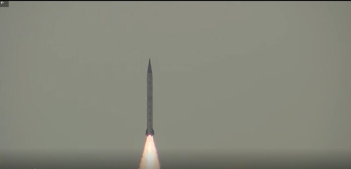 Пакистан провёл успешные летные испытания баллистической ракеты