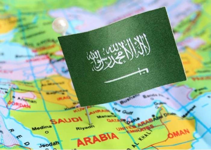 Саудовская Аравия откроет границу с Катаром