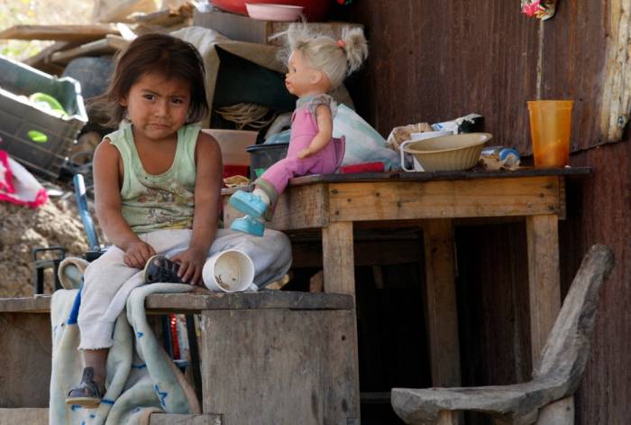 В Латинской Америке и Карибском бассейне пандемия увеличивает риск недоедания
