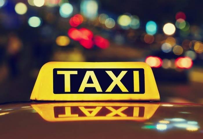 Число пользователей такси в Азербайджане увеличилось вдвое
