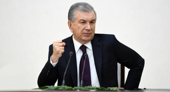 Мирзиёев поздравил узбекистанцев со священным праздником Курбан
