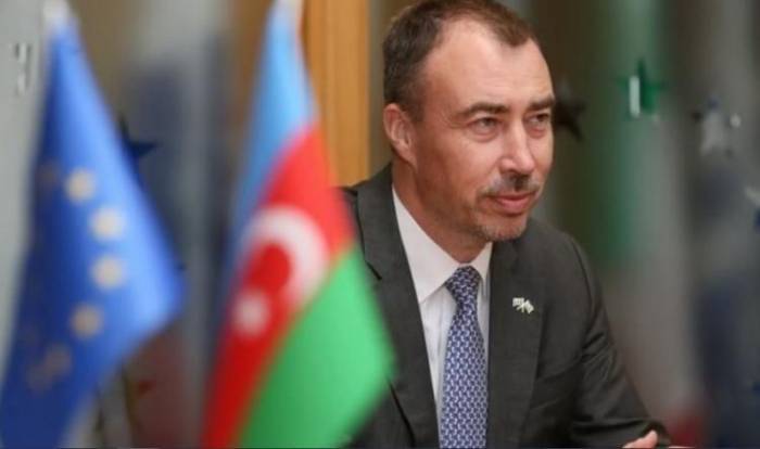 Спецпредставитель ЕС посетит Азербайджан
