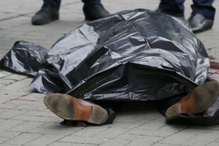 В Баку трагически погиб рабочий
