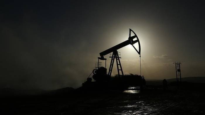 Цена на нефть Brent опустилась ниже $63,5 за баррель