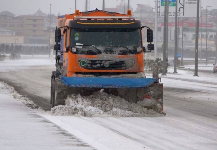 Распространена информация о ситуации на автомобильных дорогах Азербайджана в связи с погодными условиями