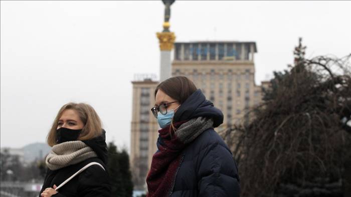 Коронавирус в Украине: суточный прирост снизился до 2 тыс.