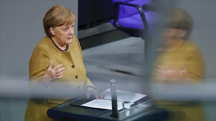 Меркель отказалась от локдауна на Пасху