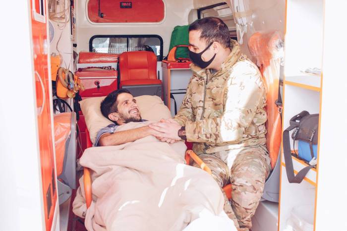 Фонд YAŞAT отправил на лечение в Турцию еще 10 участников войны- ФОТО