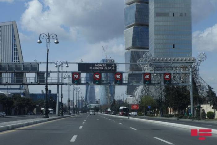 В Баку на проспектах Гейдара Алиева и Бабека движение ограничивается