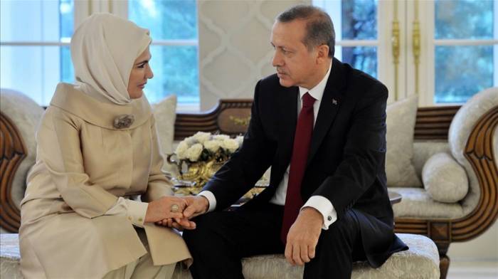 Президент Турции поздравил женщин с 8 марта

