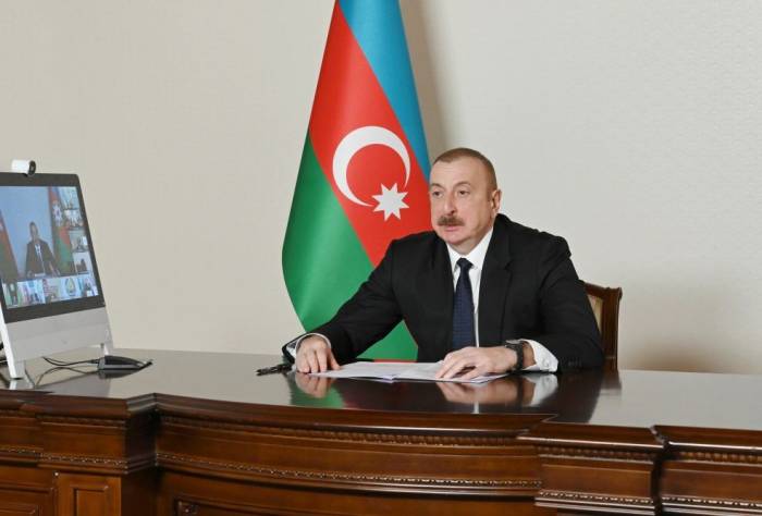 Ильхам Алиев: Мы осуждаем неравное и несправедливое распределение вакцин между развитыми и развивающимися государствами