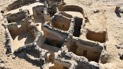 В египетской пустыне обнаружили руины древнего монастыря