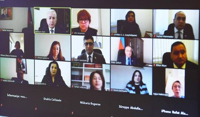 В Азербайджане разработан предварительный проект закона "О высшем образовании"
