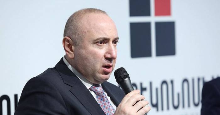 Мантры популизма: Противники Пашиняна запугивают армян новой войной