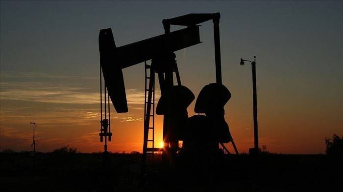 Цена на нефть марки Brent превысила $63
