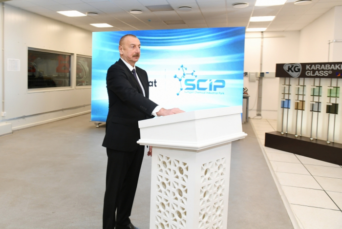 Ильхам Алиев на открытии Гаджигабульского промквартала