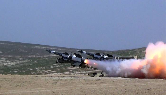 Зенитно-ракетные войска провели учения с боевой стрельбой - ВИДЕО