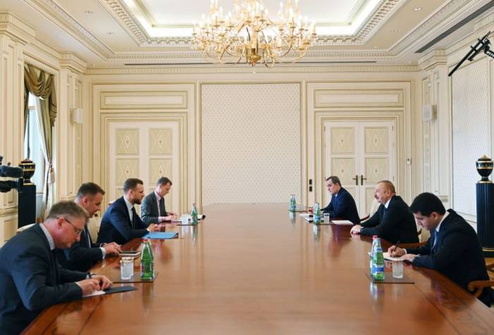 Ильхам Алиев принял главу МИД Литвы