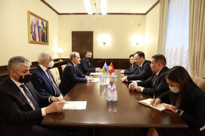 В Москве состоялась встреча глав МИД Азербайджана и Кыргызстана