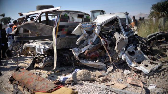 В автокатастрофе на юге Египта погибли 5 человек, 16 пострадали
