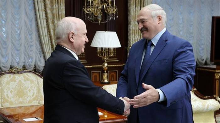 Лукашенко: Надо поставить более серьезные задачи перед СНГ
