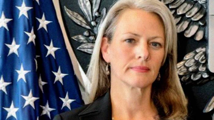 Пресс-секретарь посольства США подтвердила, что объявлена персоной нон грата в России