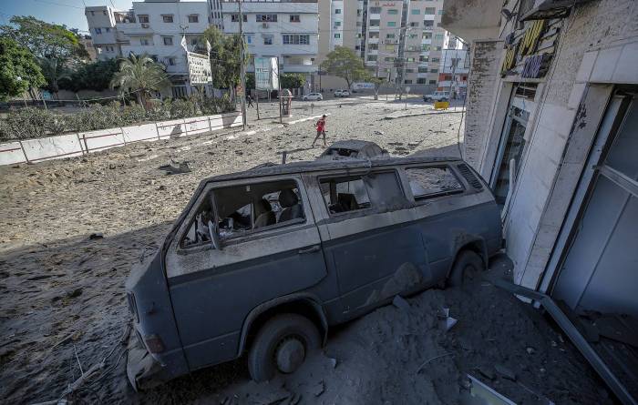 В секторе Газа сообщили, что число жертв обстрелов со стороны Израиля возросло до 43